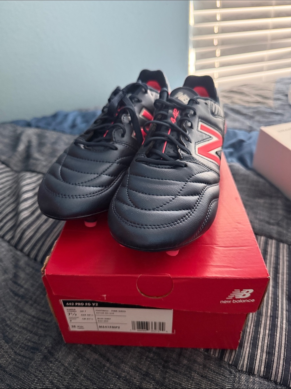 New Balance Black with Red Accent Soccer Cleats US men 7.5 US women 9